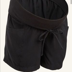 Maternity black shorts